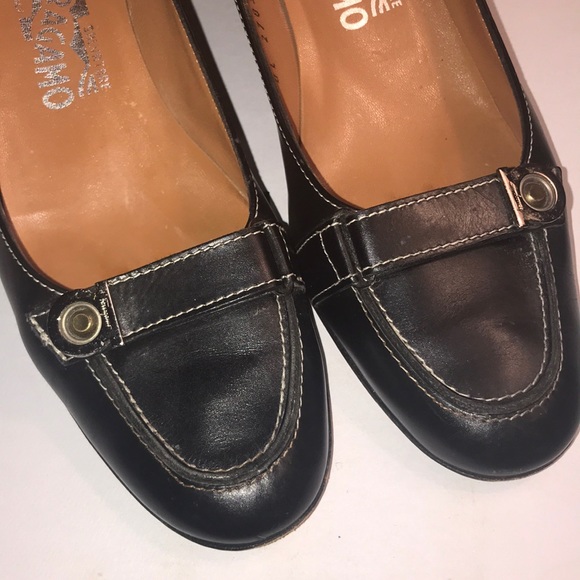Salvatore Ferragamo black shoe - Picture 2 of 8